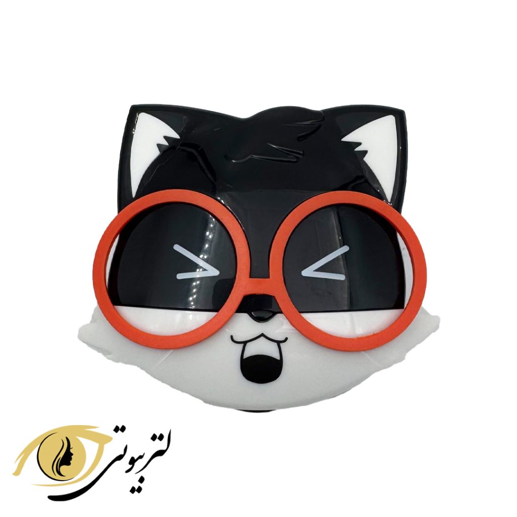 لنزپک گربه مشکی